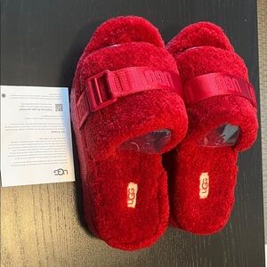 UGG Woman’s Red Fluff Slide Sandals